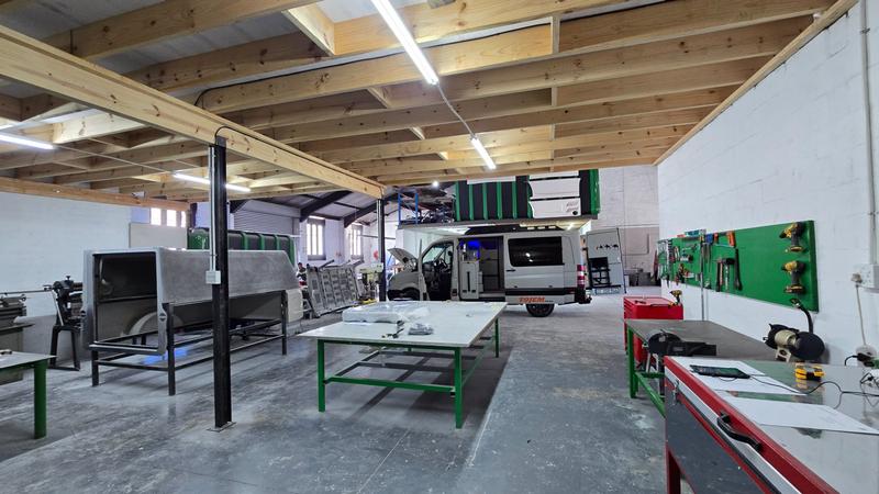 To Let commercial Property for Rent in Triangle Farm Western Cape